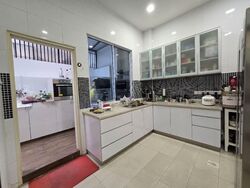 Sembawang Hills Estate (D20), Terrace #579709901
